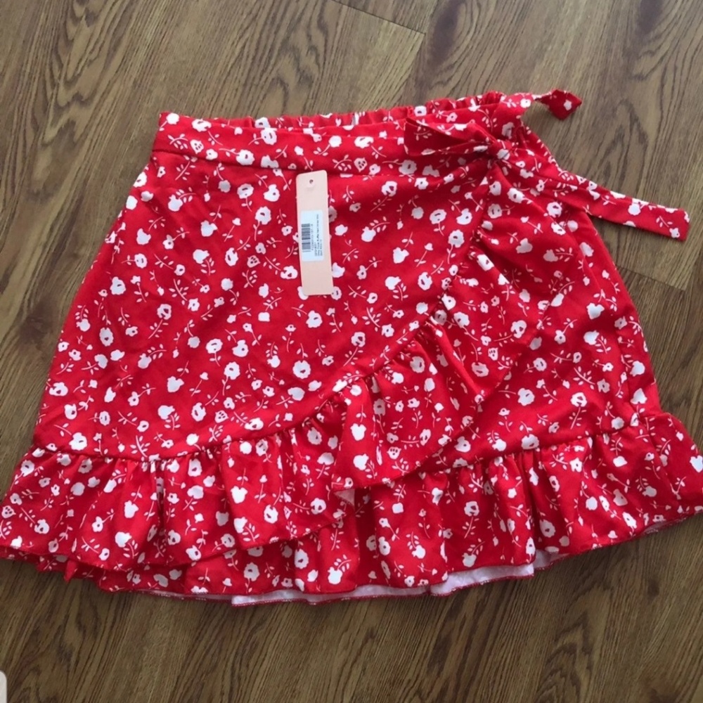 TRADE FOR EMILY)  nwt wrap skirt